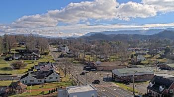 Weather camera view of Russell County Courthouse.