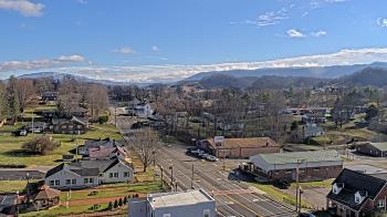 Weather camera view of Russell County Courthouse.