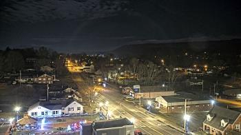 Weather camera view of Russell County Courthouse.