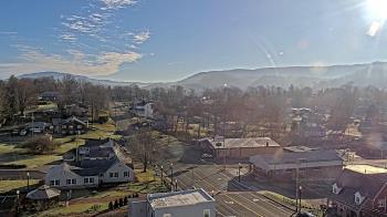 Weather camera view of Russell County Courthouse.