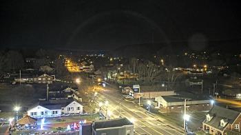 Weather camera view of Russell County Courthouse.