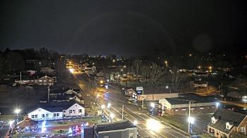 Weather camera view of Russell County Courthouse.