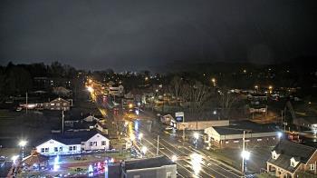 Weather camera view of Russell County Courthouse.