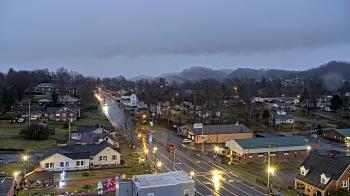 Weather camera view of Russell County Courthouse.