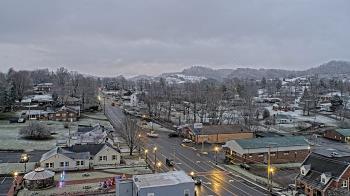 Weather camera view of Russell County Courthouse.