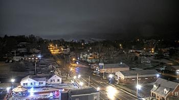 Weather camera view of Russell County Courthouse.