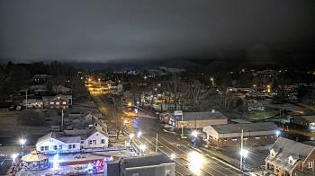 Weather camera view of Russell County Courthouse.