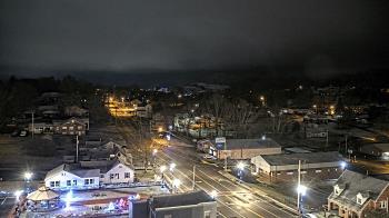 Weather camera view of Russell County Courthouse.