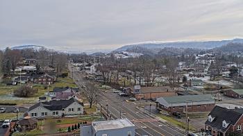 Weather camera view of Russell County Courthouse.