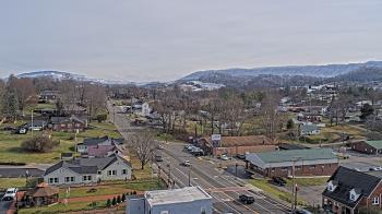 Weather camera view of Russell County Courthouse.