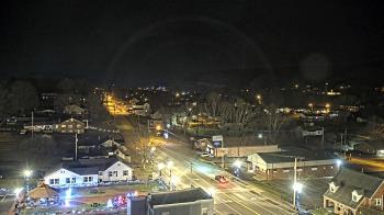 Weather camera view of Russell County Courthouse.