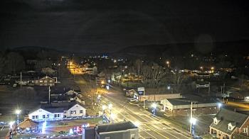 Weather camera view of Russell County Courthouse.