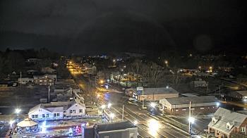 Weather camera view of Russell County Courthouse.