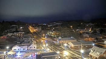 Weather camera view of Russell County Courthouse.