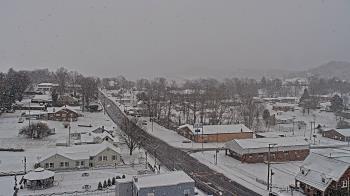 Weather camera view of Russell County Courthouse.