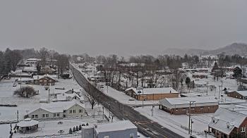 Weather camera view of Russell County Courthouse.
