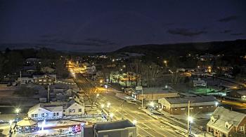 Weather camera view of Russell County Courthouse.