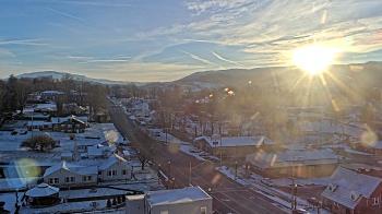 Weather camera view of Russell County Courthouse.