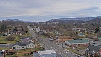 Weather camera view of Russell County Courthouse.