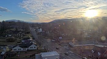 Weather camera view of Russell County Courthouse.