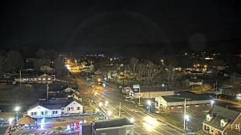 Weather camera view of Russell County Courthouse.