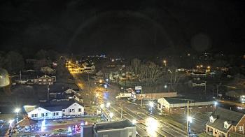 Weather camera view of Russell County Courthouse.