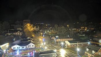 Weather camera view of Russell County Courthouse.