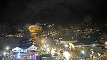 Weather camera view of Russell County Courthouse.