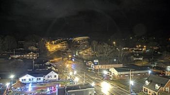 Weather camera view of Russell County Courthouse.