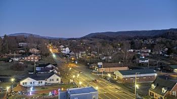 Weather camera view of Russell County Courthouse.
