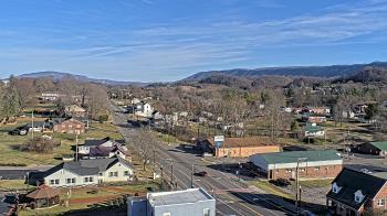Weather camera view of Russell County Courthouse.