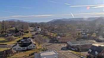 Weather camera view of Russell County Courthouse.