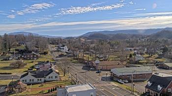 Weather camera view of Russell County Courthouse.