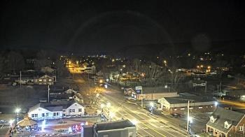 Weather camera view of Russell County Courthouse.