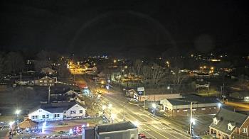 Weather camera view of Russell County Courthouse.