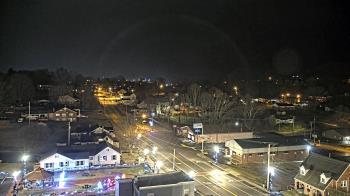 Weather camera view of Russell County Courthouse.