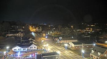 Weather camera view of Russell County Courthouse.