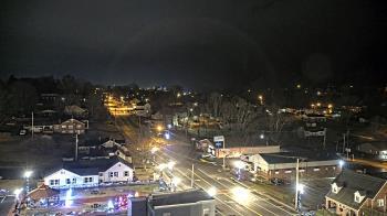 Weather camera view of Russell County Courthouse.