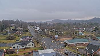 Weather camera view of Russell County Courthouse.
