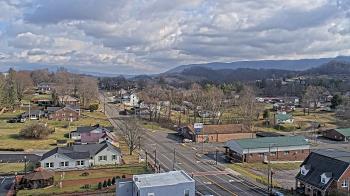 Weather camera view of Russell County Courthouse.