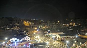 Weather camera view of Russell County Courthouse.