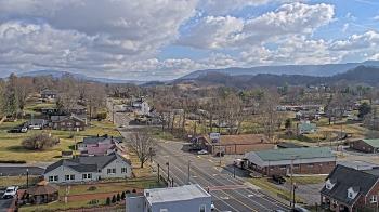 Weather camera view of Russell County Courthouse.