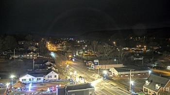 Weather camera view of Russell County Courthouse.