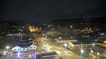 Weather camera view of Russell County Courthouse.