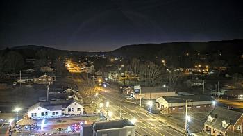 Weather camera view of Russell County Courthouse.