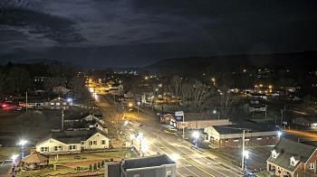 Weather camera view of Russell County Courthouse.