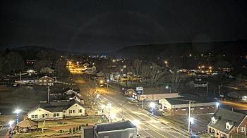 Weather camera view of Russell County Courthouse.