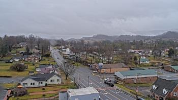 Weather camera view of Russell County Courthouse.
