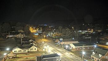 Weather camera view of Russell County Courthouse.