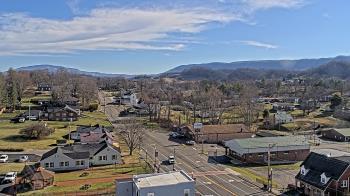 Weather camera view of Russell County Courthouse.